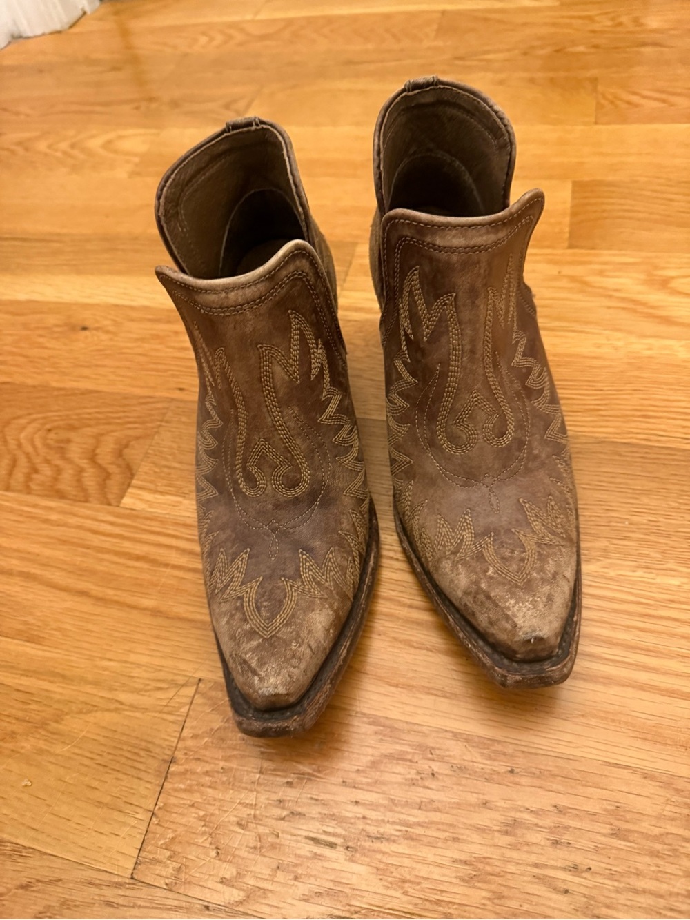 Ariat Brown Western Cutout Embroidered Ankle Booties - Picture 2 of 5